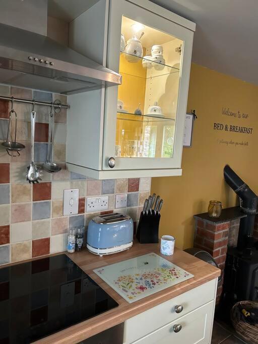 Appartement Syn Y Nant à Llangorse Extérieur photo